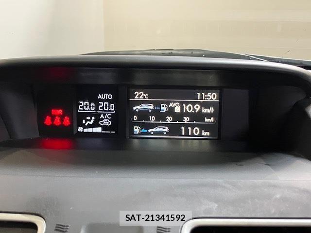 Subaru FORESTER 2014-12 8438147-25