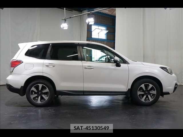 Subaru FORESTER 2016-09 8438145-15