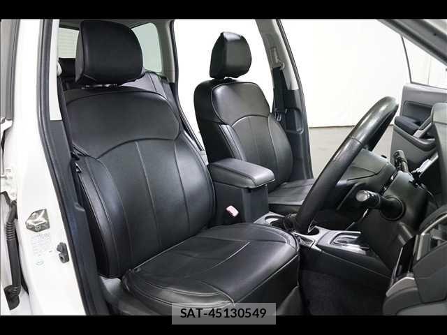 Subaru FORESTER 2016-09 8438145-16