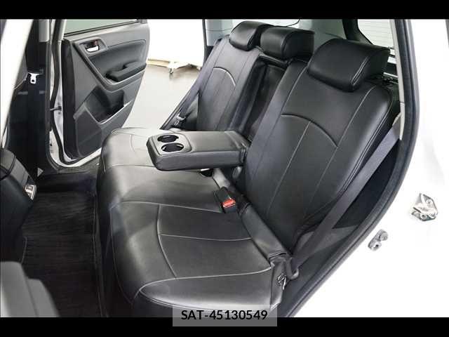 Subaru FORESTER 2016-09 8438145-17