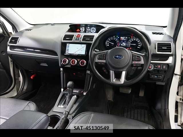 Subaru FORESTER 2016-09 8438145-1