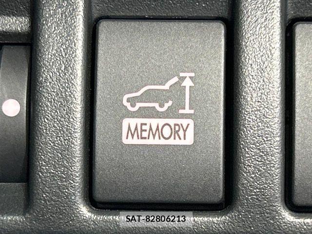 Subaru FORESTER 2019-03 8438140-5