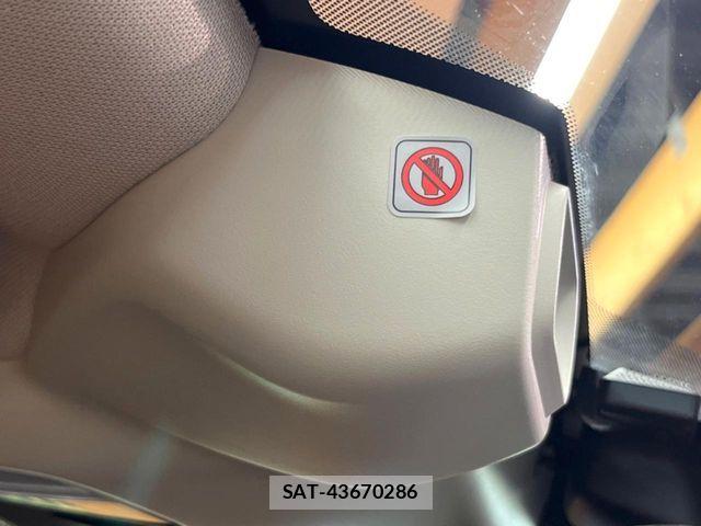 Subaru FORESTER 2019-04 8438138-2