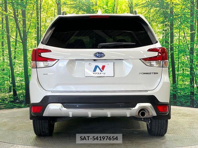 Subaru FORESTER 2018-10 8457509-16