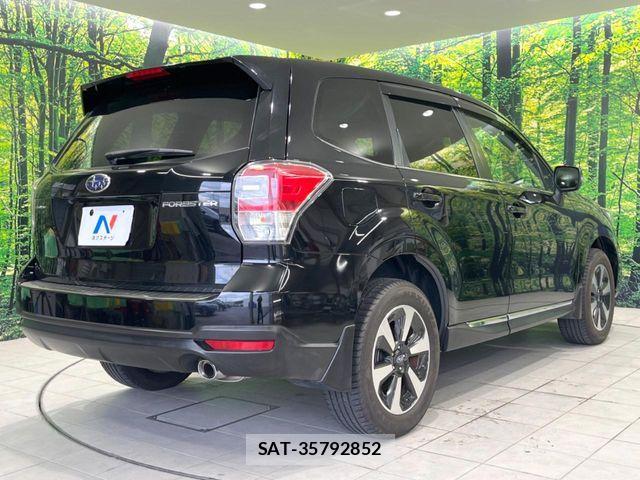 Subaru FORESTER 2016-03 8457511-16