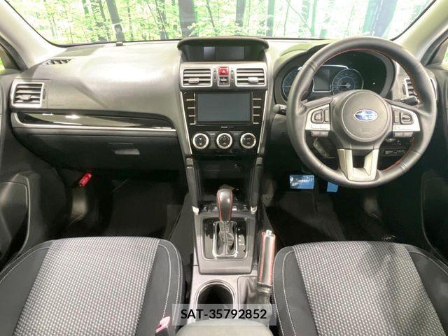 Subaru FORESTER 2016-03 8457511-1