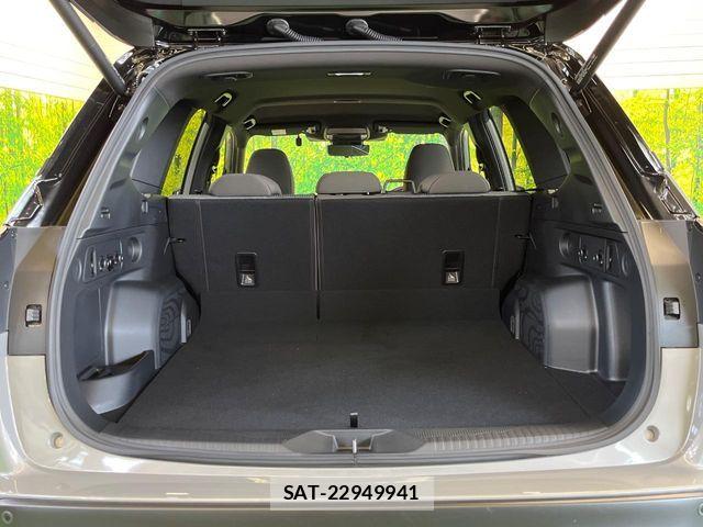 Subaru FORESTER 2025-11 8457505-12