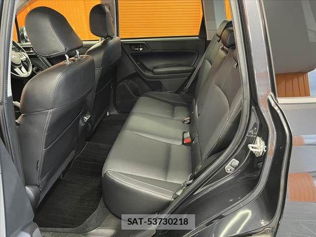 Subaru FORESTER 2016-02 8457518-18