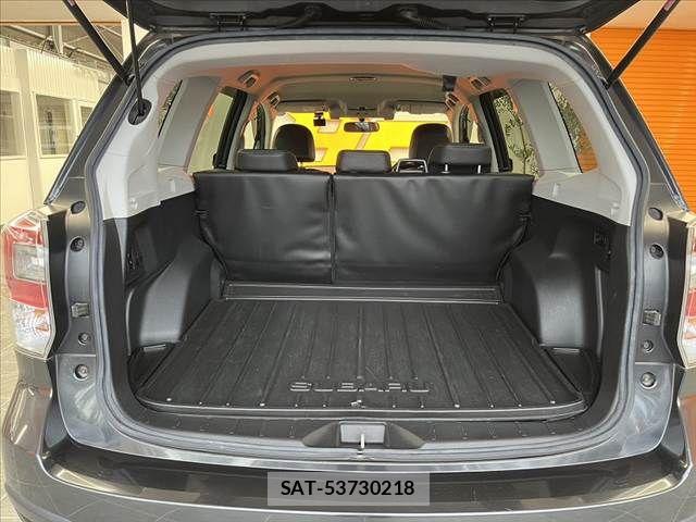 Subaru FORESTER 2016-02 8457518-19