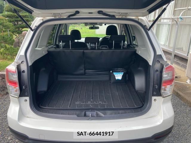 Subaru FORESTER 2016-05 8457520-15