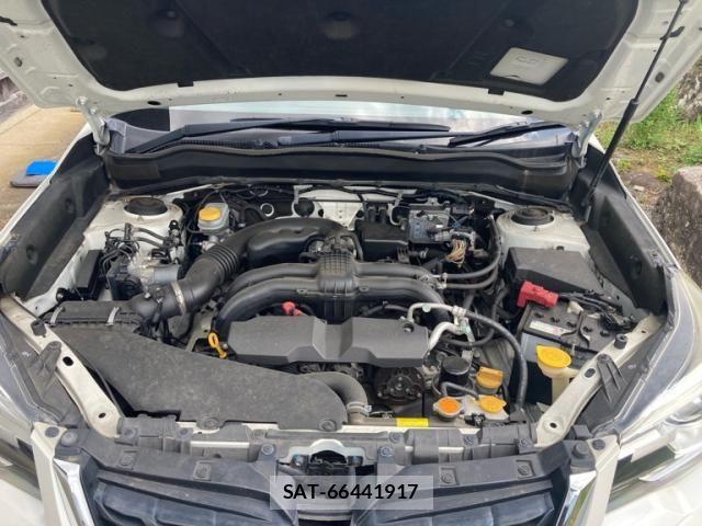 Subaru FORESTER 2016-05 8457520-17