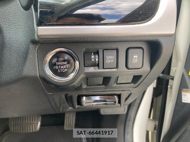 Subaru FORESTER 2016-05 8457520-20