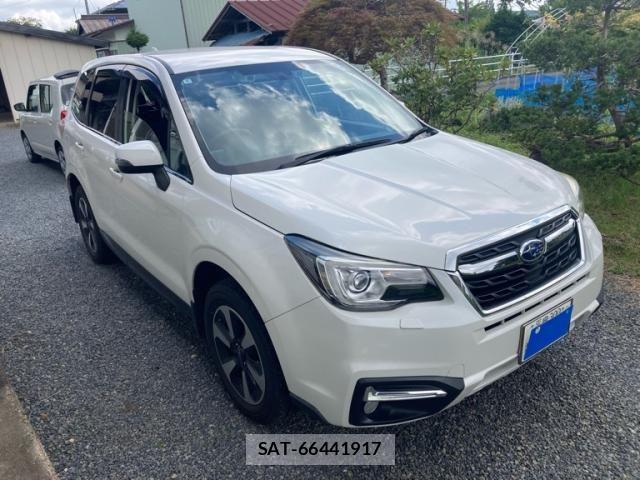 Subaru FORESTER 2016-05 8457520-4