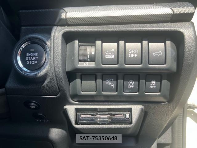 Subaru FORESTER 2018-10 8485438-15
