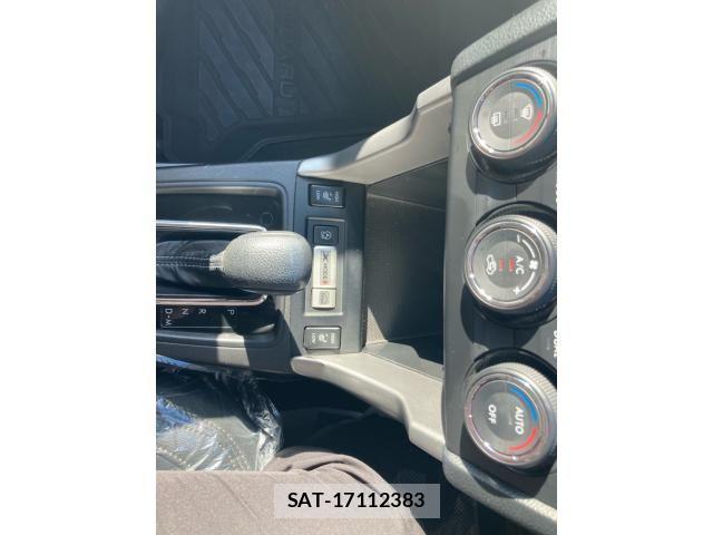 Subaru FORESTER 2014-02 8485440-27