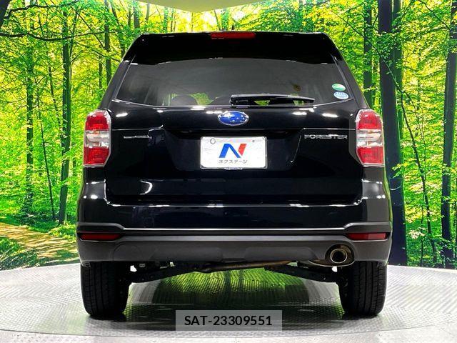 Subaru FORESTER 2015-02 8524915-16