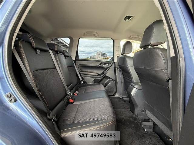 Subaru FORESTER 2014-03 8524923-17