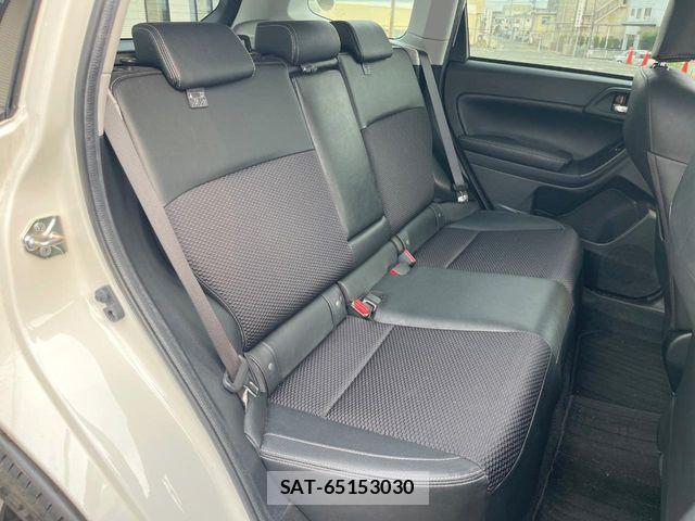 Subaru FORESTER 2018-02 8524907-10