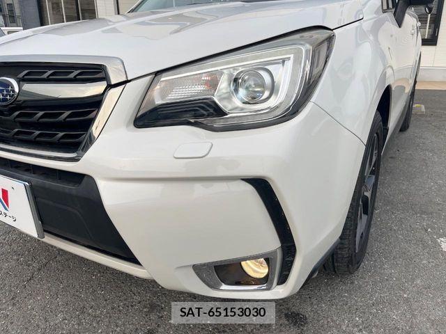 Subaru FORESTER 2018-02 8524907-13