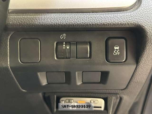 Subaru FORESTER 2013-01 8524908-12