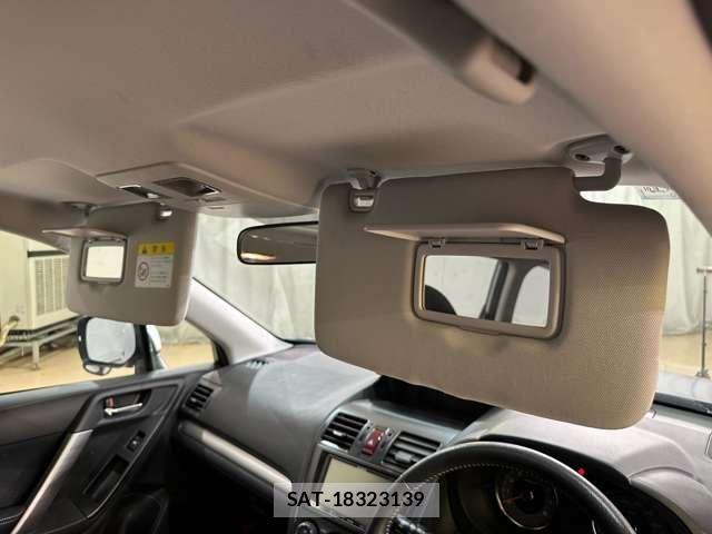 Subaru FORESTER 2013-01 8524908-25