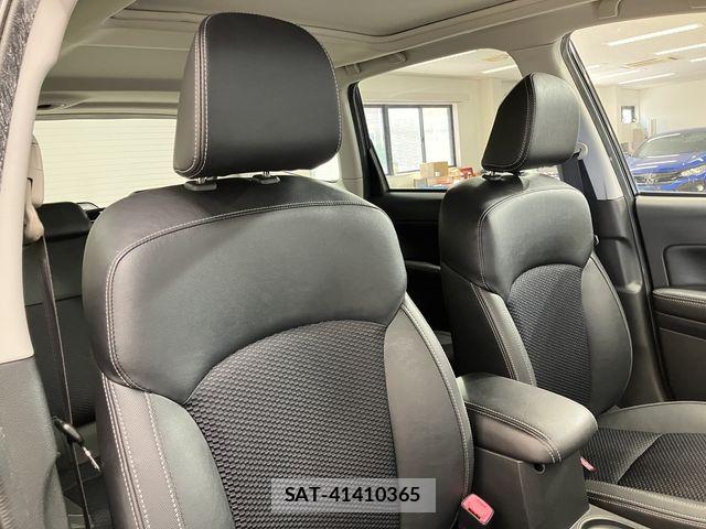 Subaru FORESTER 2018-06 8524909-19