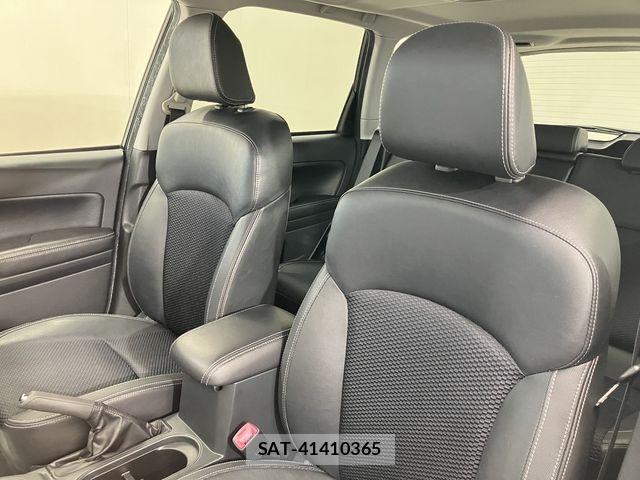 Subaru FORESTER 2018-06 8524909-22