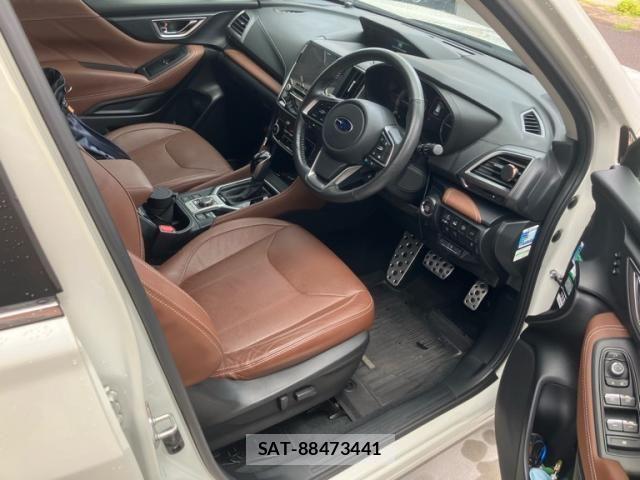 Subaru FORESTER 2018-10 8524904-12
