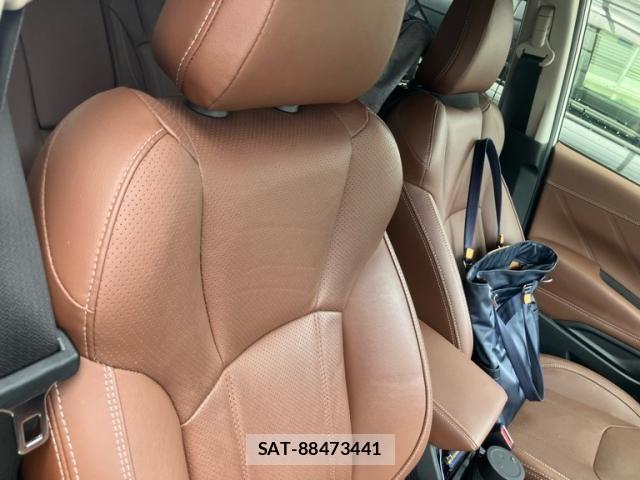 Subaru FORESTER 2018-10 8524904-13