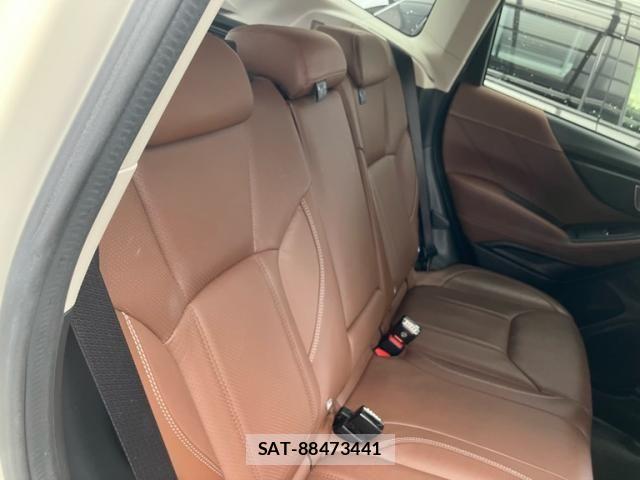 Subaru FORESTER 2018-10 8524904-15