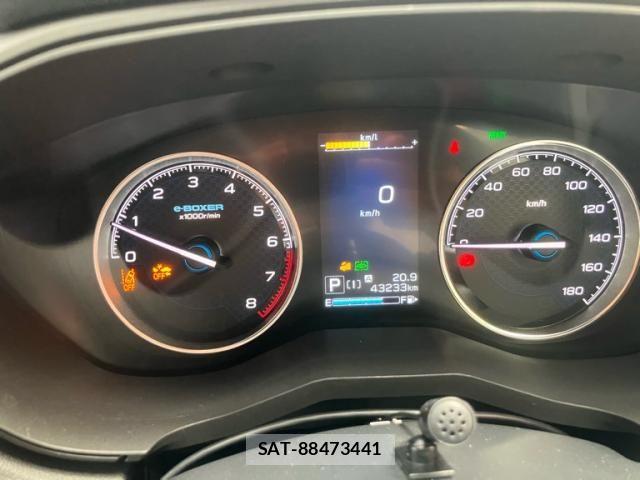 Subaru FORESTER 2018-10 8524904-18