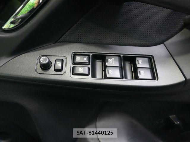 Subaru FORESTER 2015-04 8524924-11