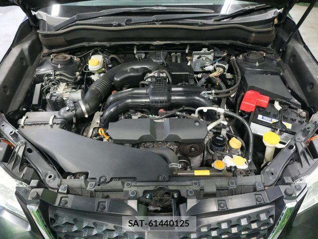 Subaru FORESTER 2015-04 8524924-17