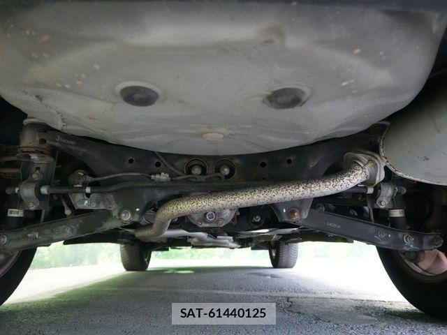 Subaru FORESTER 2015-04 8524924-18