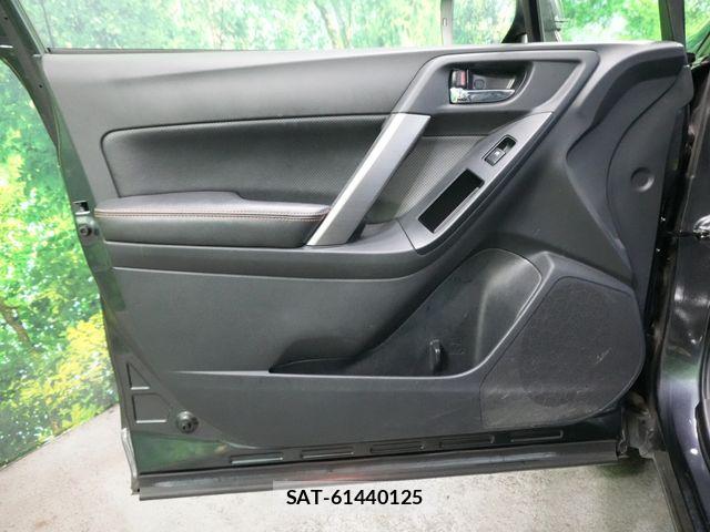 Subaru FORESTER 2015-04 8524924-21