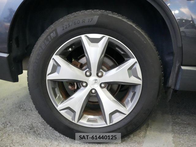 Subaru FORESTER 2015-04 8524924-29
