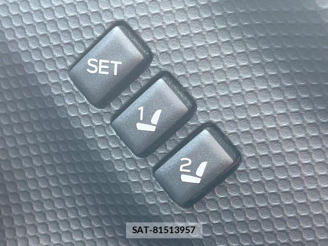 Subaru FORESTER 2018-10 8561951-11