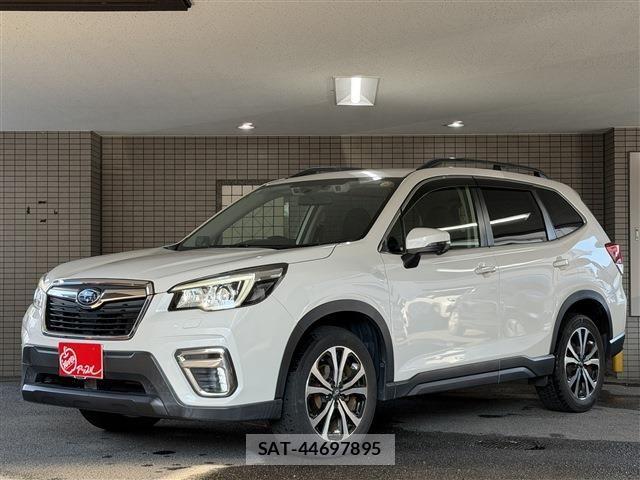 Subaru FORESTER 2018-09 8561953-0