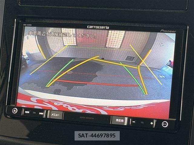 Subaru FORESTER 2018-09 8561953-11