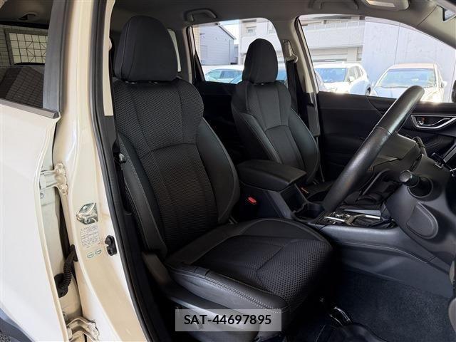 Subaru FORESTER 2018-09 8561953-14
