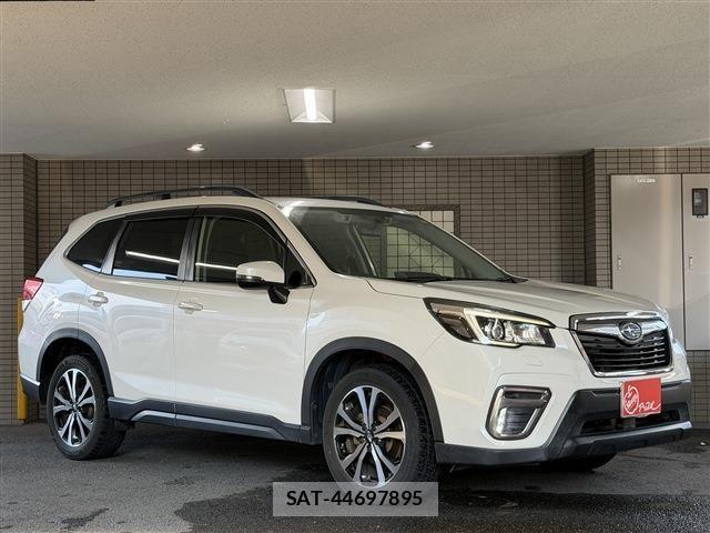 Subaru FORESTER 2018-09 8561953-1