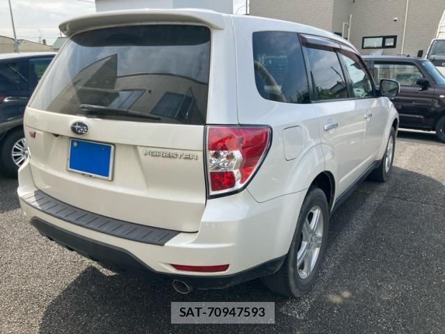 Subaru FORESTER 2008-03 8561957-4