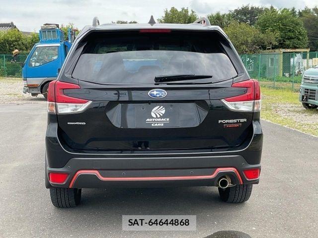 Subaru FORESTER 2021-08 8561947-4
