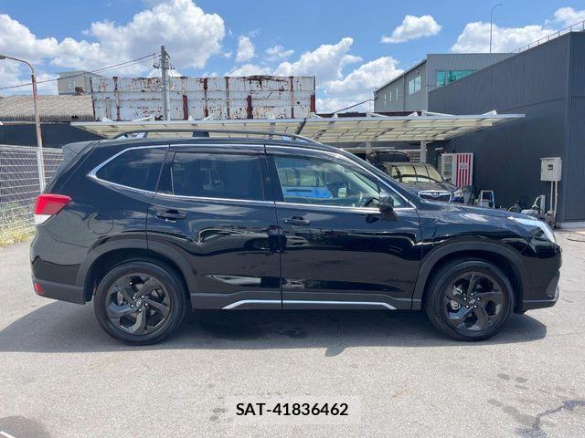 Subaru FORESTER 2022-02 8561949-17