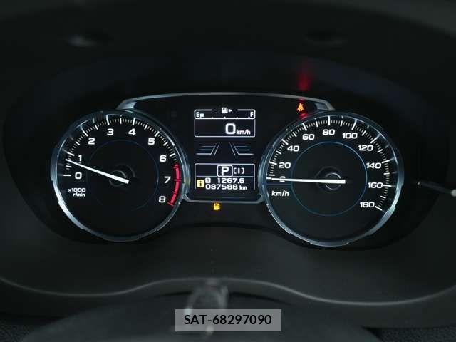 Subaru FORESTER 2018-04 8561955-11