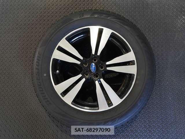 Subaru FORESTER 2018-04 8561955-16