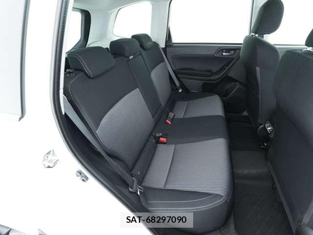 Subaru FORESTER 2018-04 8561955-6