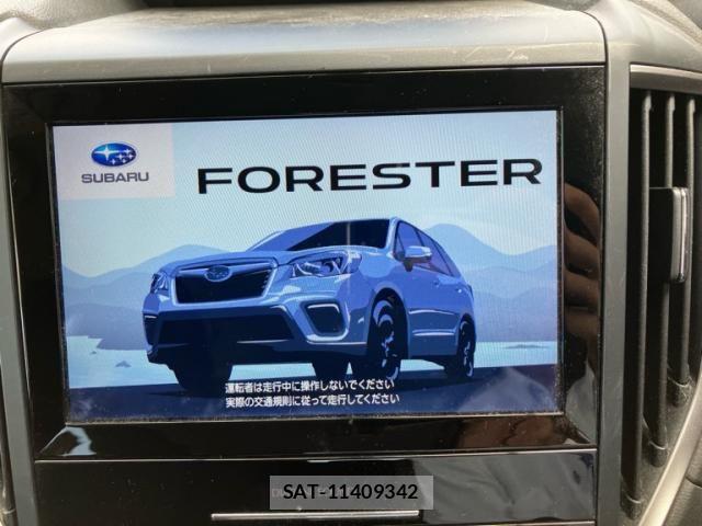 Subaru FORESTER 2019-10 8561950-24