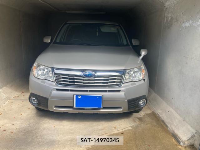 Subaru FORESTER 2008-09 8561956-0