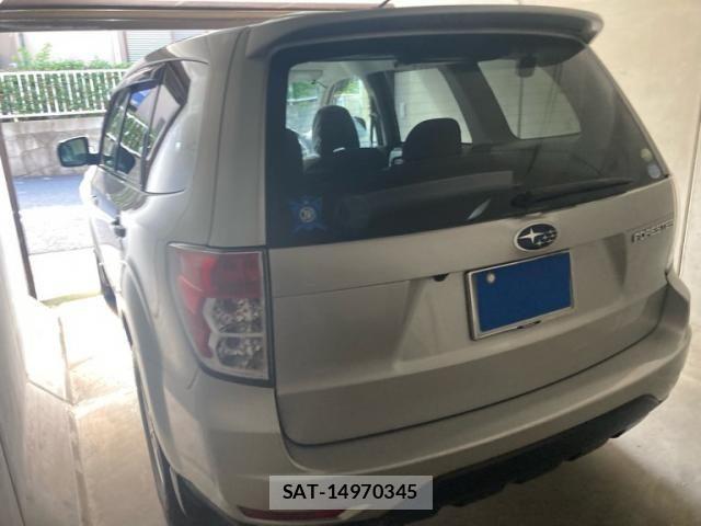 Subaru FORESTER 2008-09 8561956-4